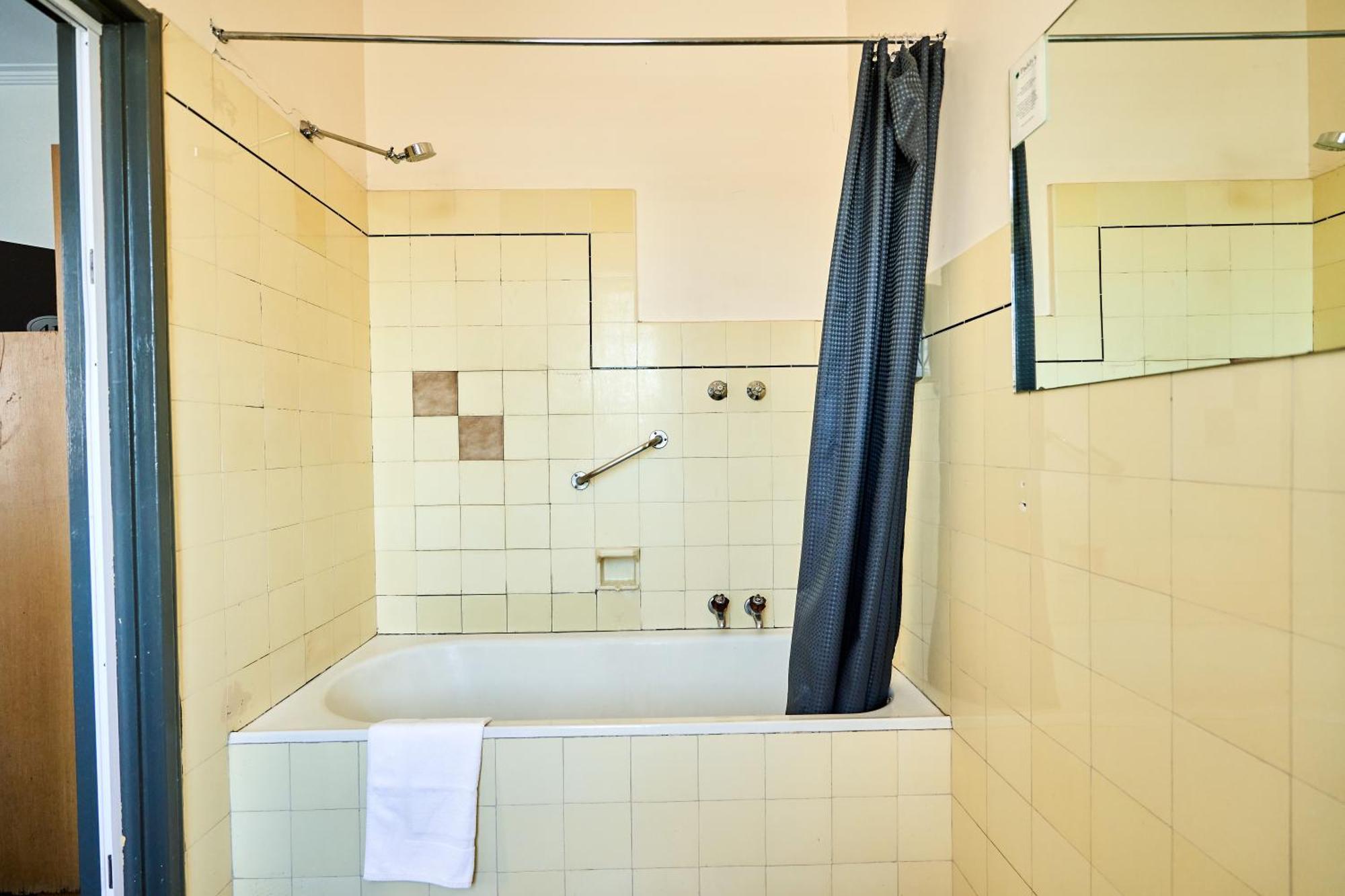 Hotel Beer Deluxe Albury Esterno foto